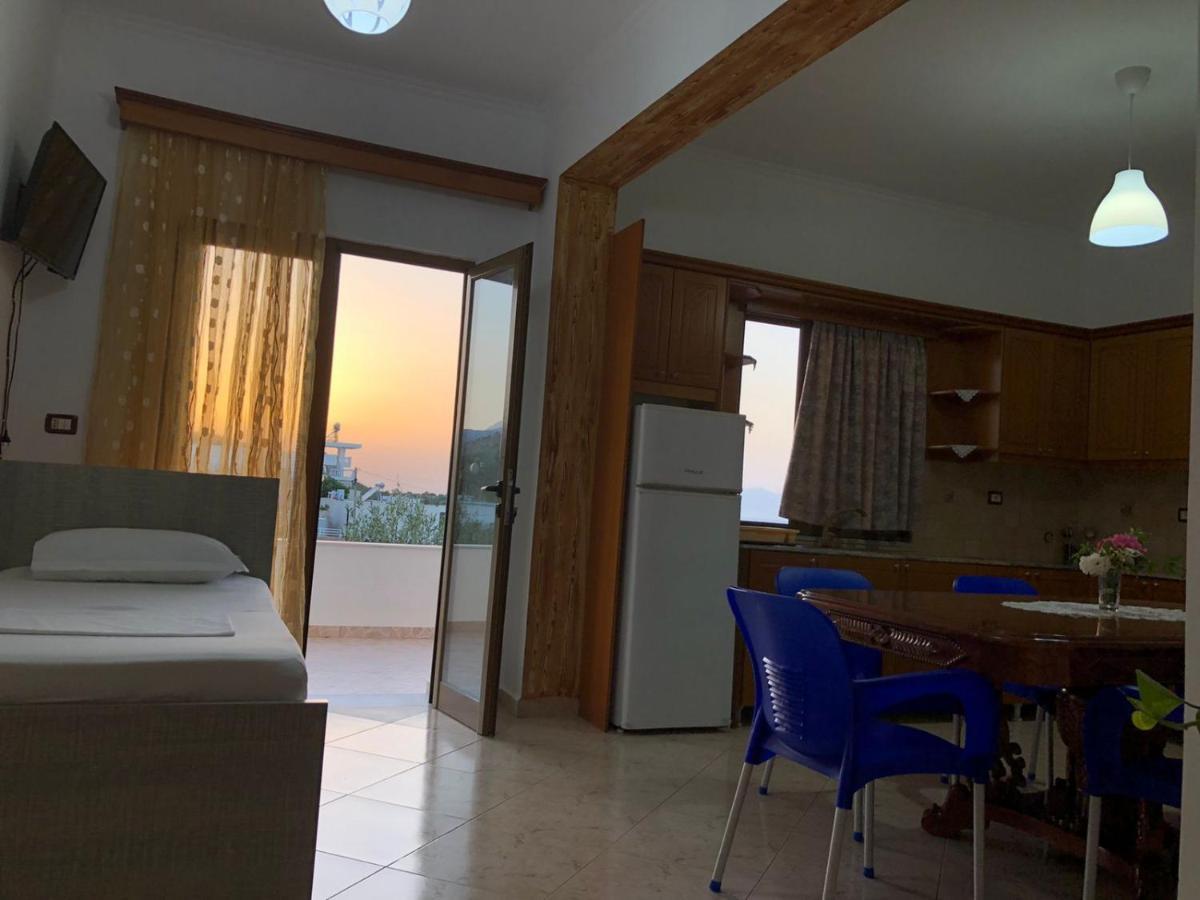 Vila Jeti Εξαμίλιο Εξωτερικό φωτογραφία