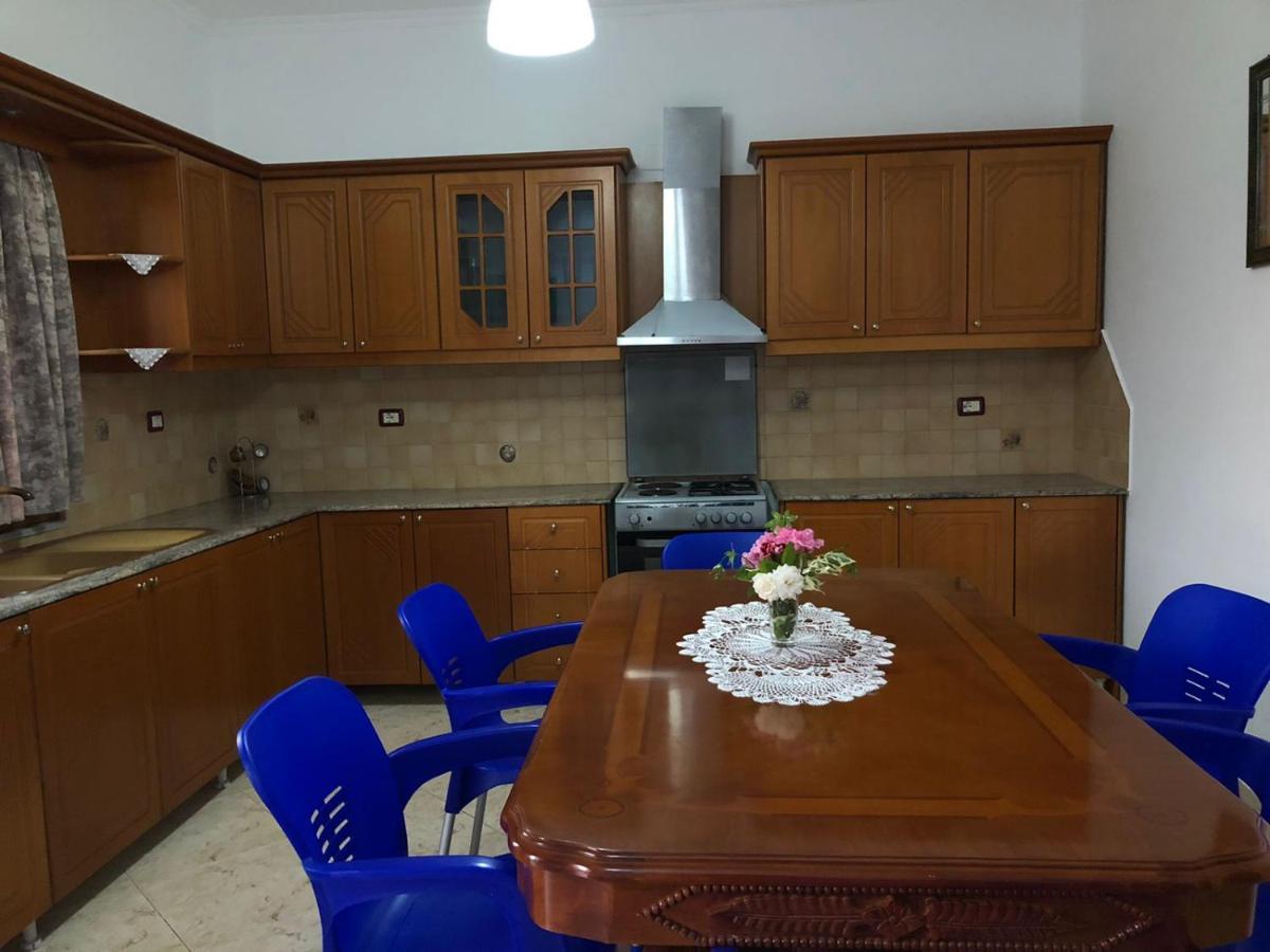 Vila Jeti Εξαμίλιο Εξωτερικό φωτογραφία